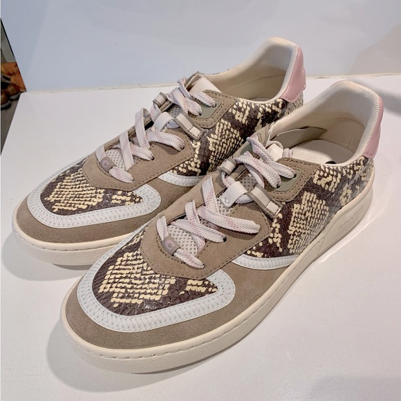 COACH SNEAKERS NWOT - Picture 1 of 4